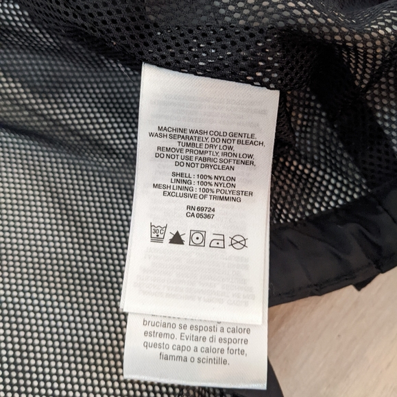 NWOT Columbia Rain Jacket - Picture 3 of 3